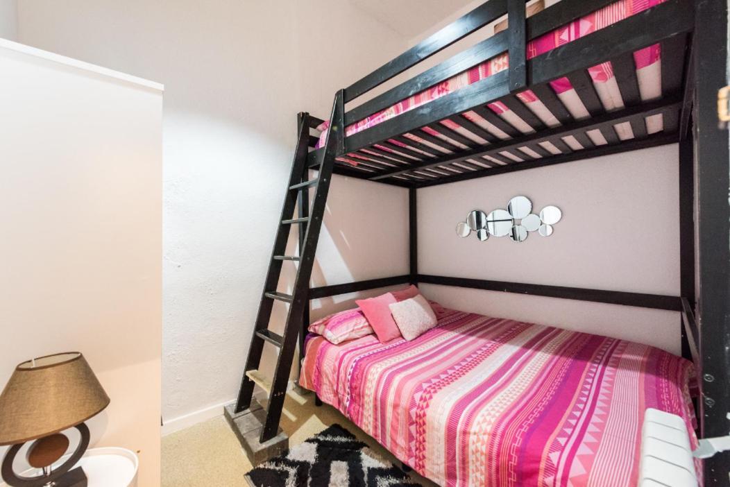 M&F Apartaments Chueca มาดริด ภายนอก รูปภาพ
