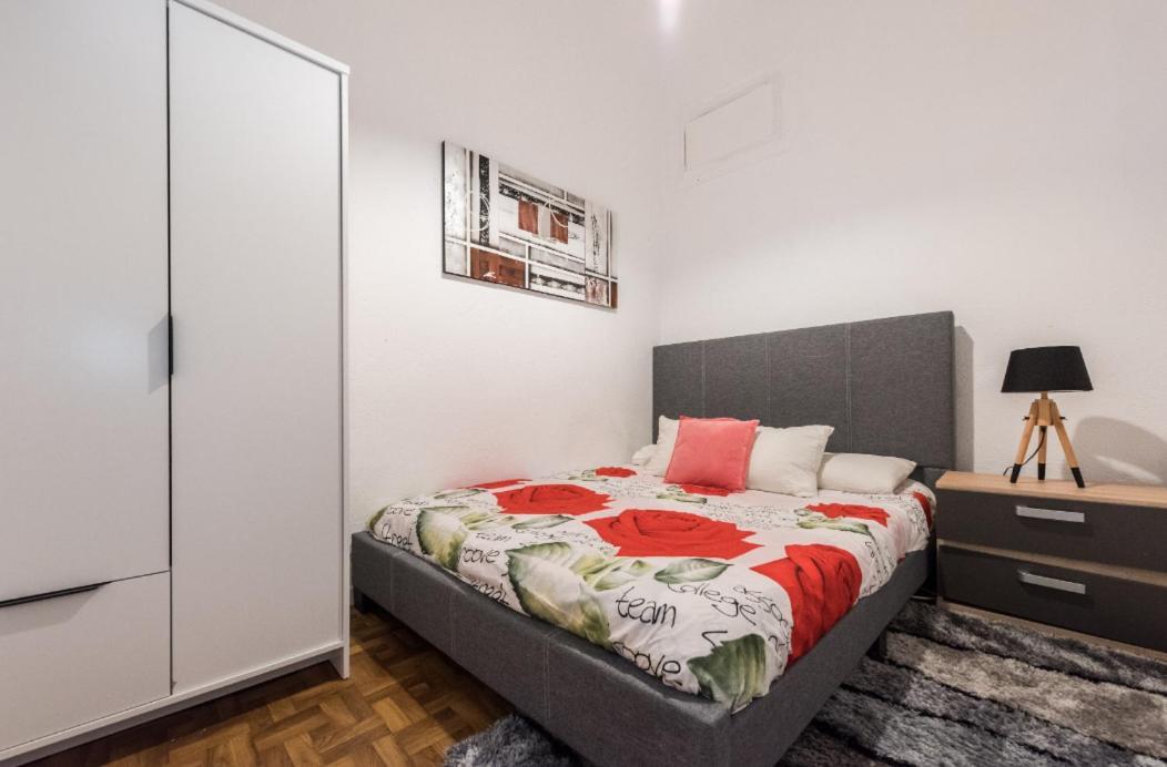 M&F Apartaments Chueca มาดริด ภายนอก รูปภาพ