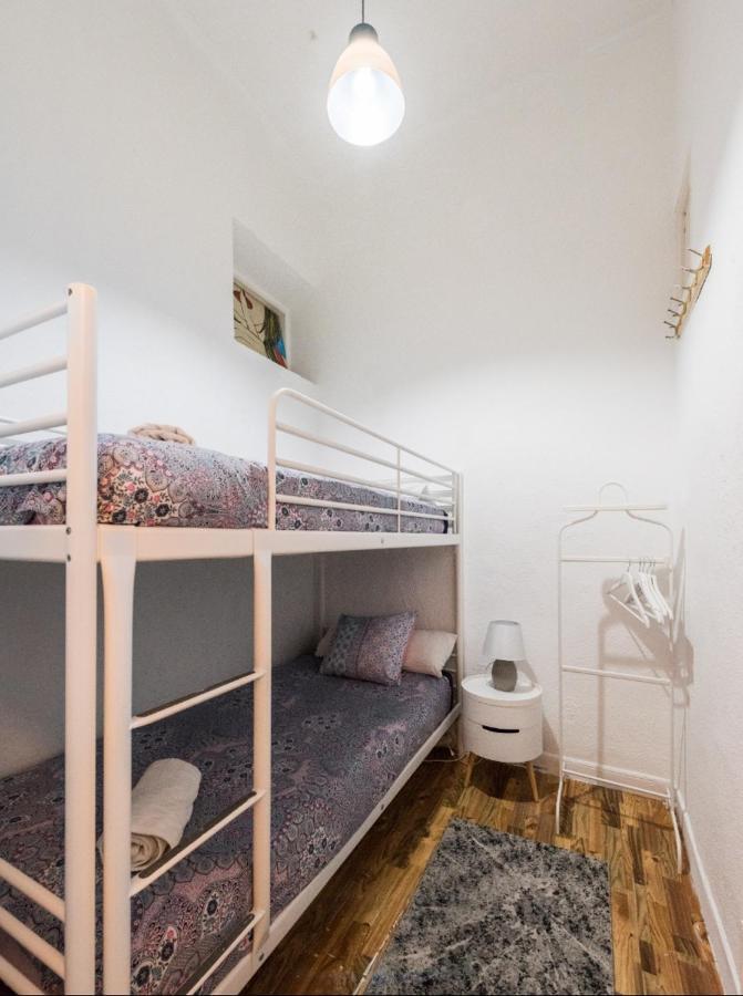 M&F Apartaments Chueca มาดริด ภายนอก รูปภาพ