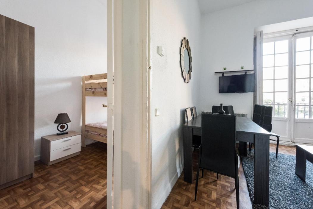 M&F Apartaments Chueca มาดริด ภายนอก รูปภาพ