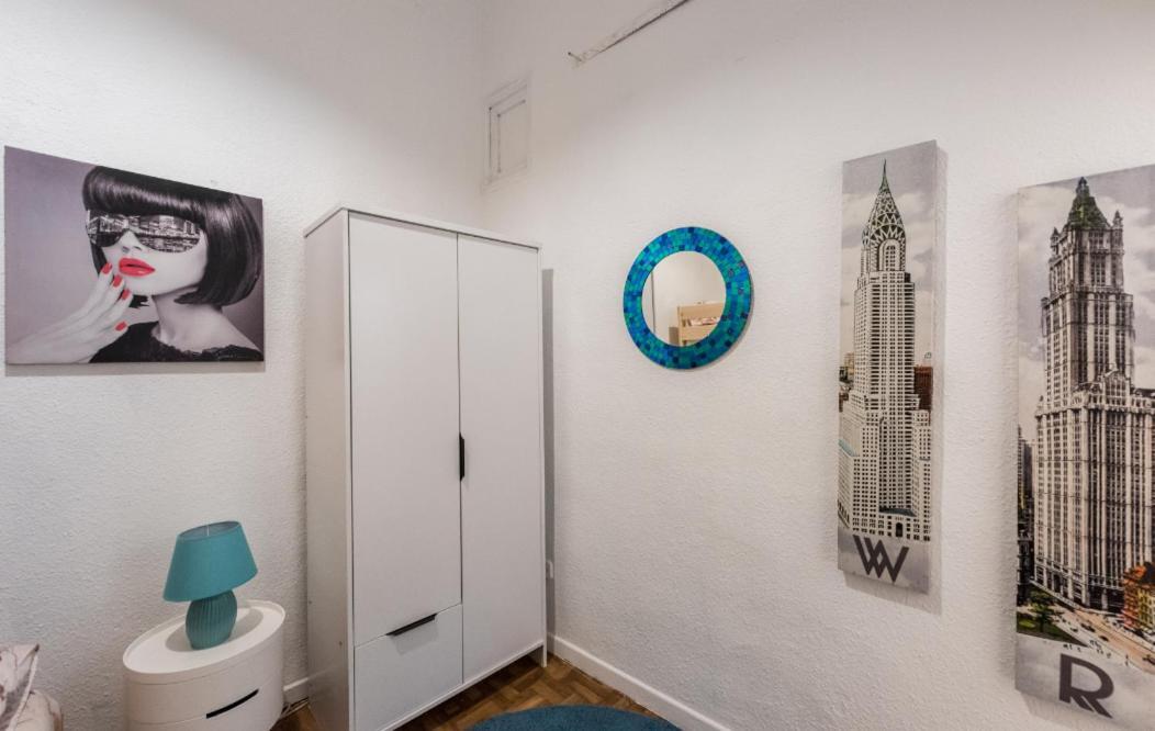 M&F Apartaments Chueca มาดริด ภายนอก รูปภาพ